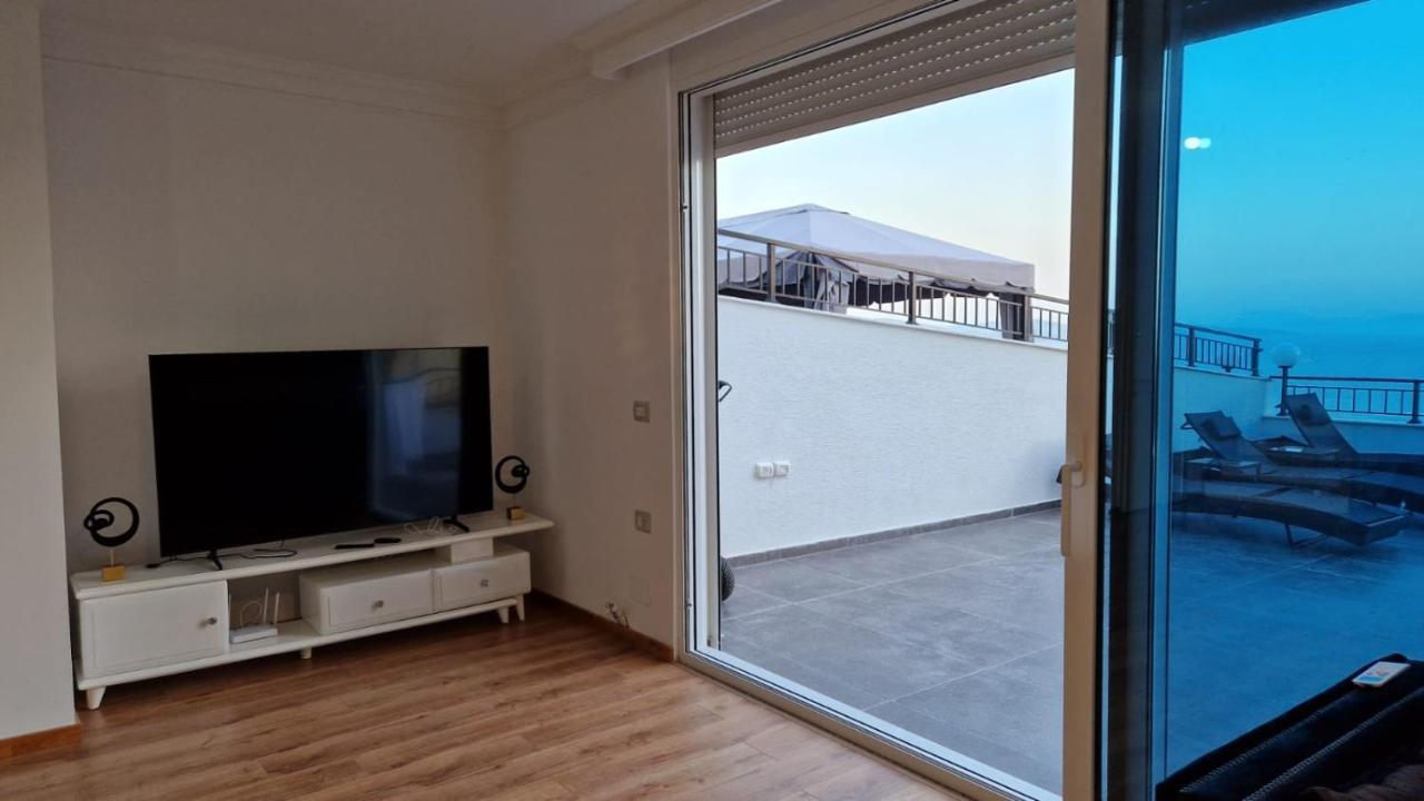 Pirro Luxury Apartment Sarandë Buitenkant foto