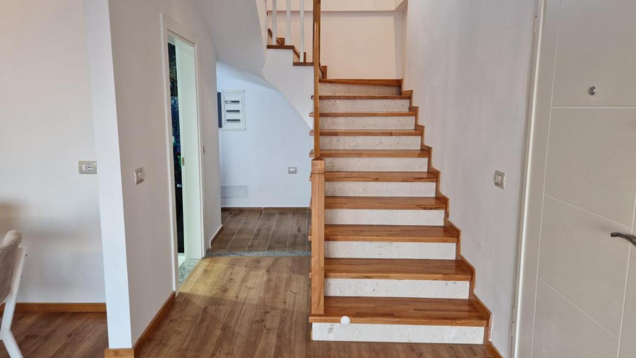 Pirro Luxury Apartment Sarandë Buitenkant foto