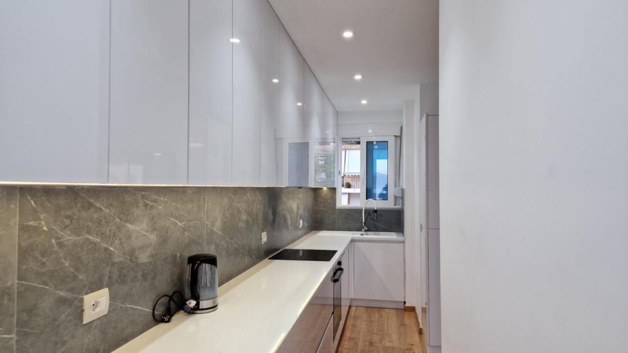 Pirro Luxury Apartment Sarandë Buitenkant foto