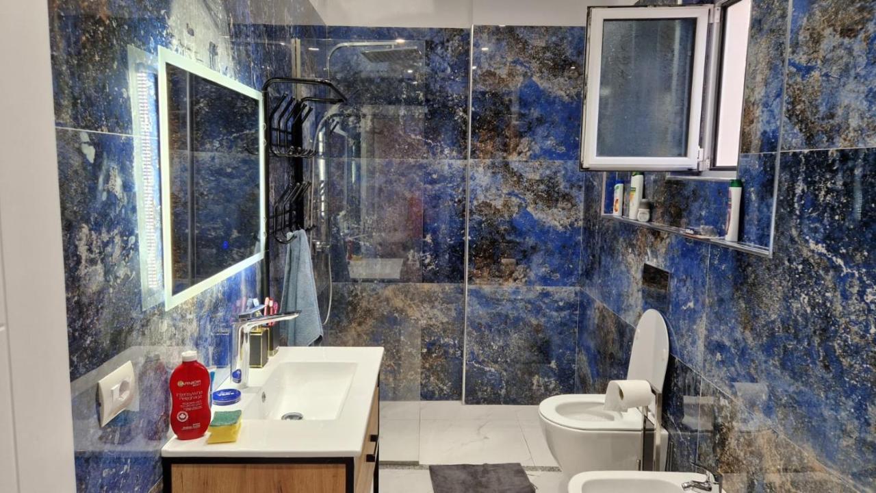 Pirro Luxury Apartment Sarandë Buitenkant foto