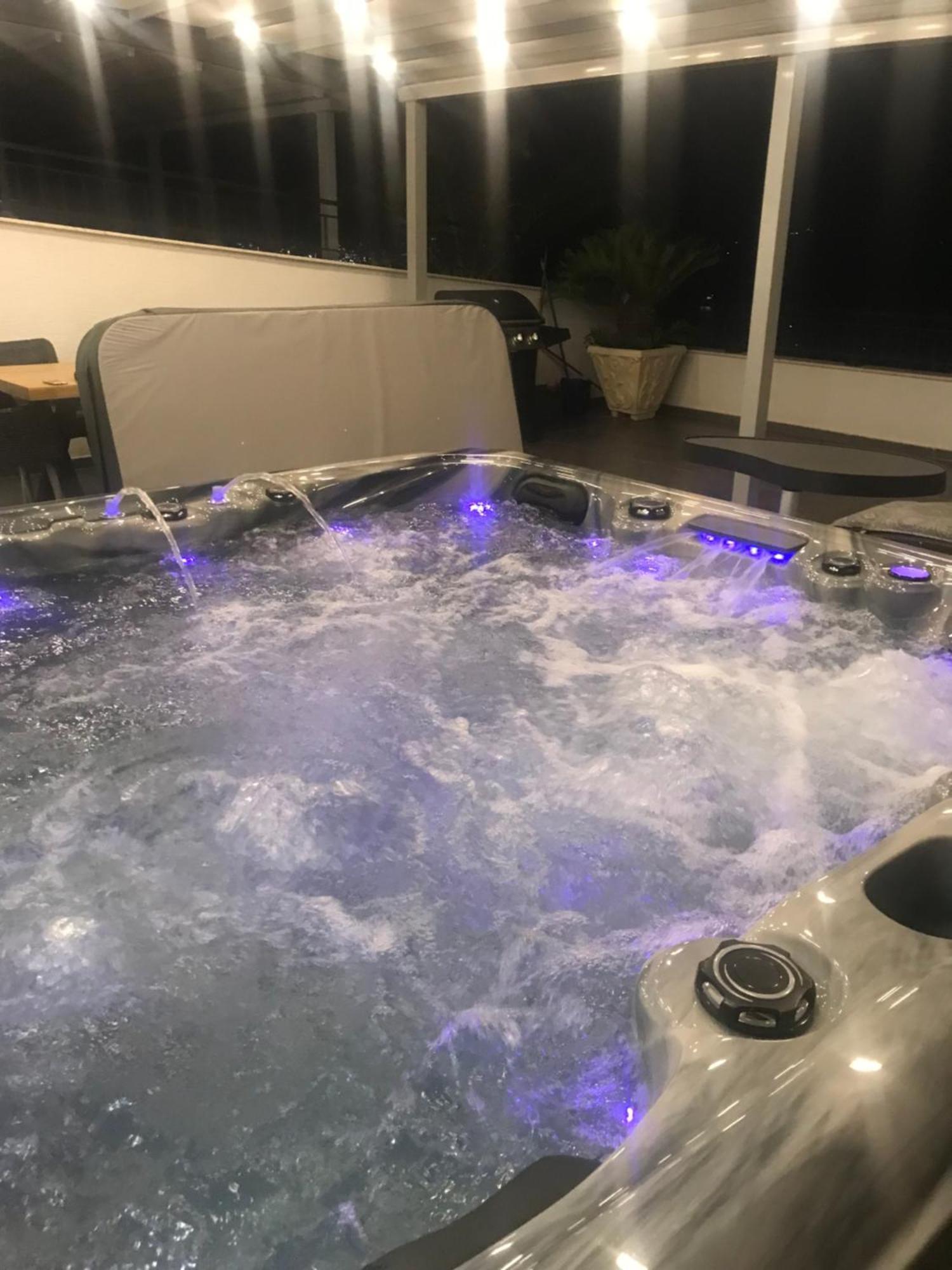 Pirro Luxury Apartment Sarandë Buitenkant foto